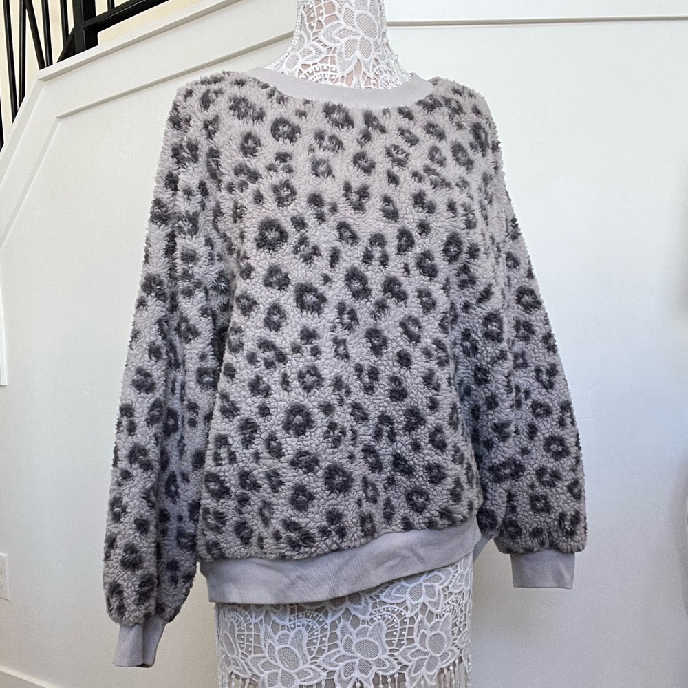 Old Navy animal print top